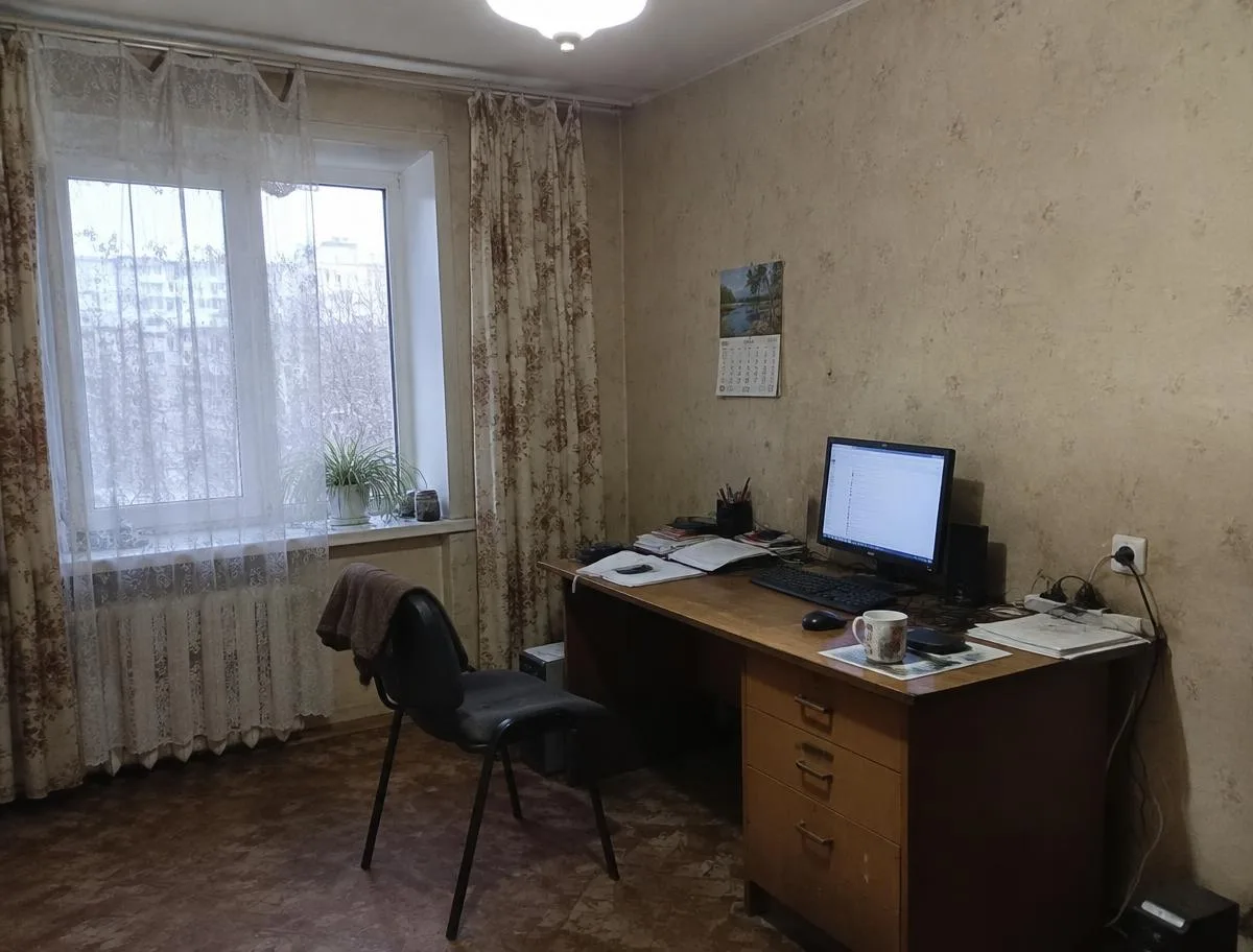 Рабочий уголок: обычное состояние до изменений